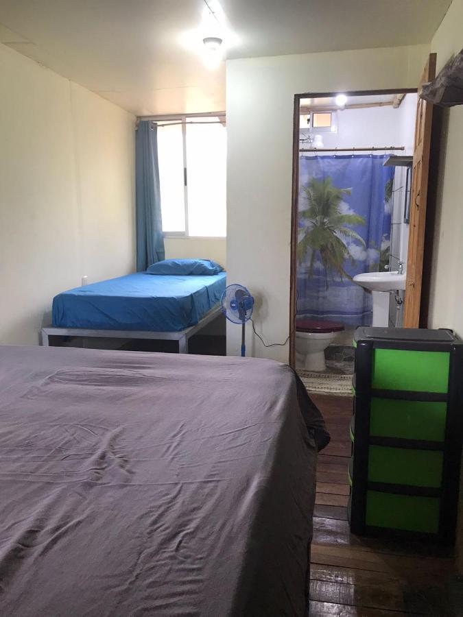 פאבונס Hostel Oceano מראה חיצוני תמונה